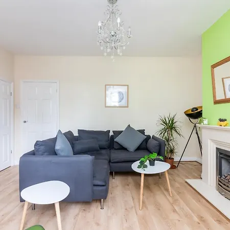 Cosy With Minster Views - Pass The Keys 度假居 *