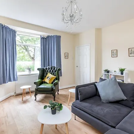 Cosy With Minster Views - Pass The Keys Ferienhaus York